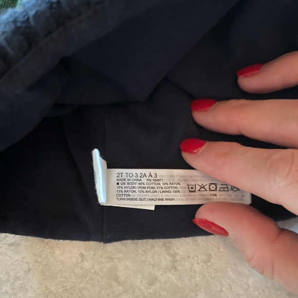 Janie and Jack beanie, size 2T to 3 - Picture 4 of 4